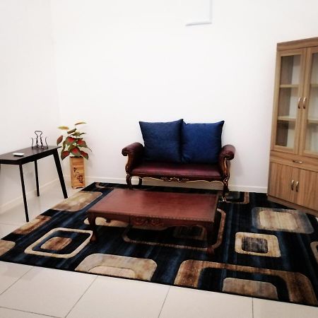 A&D Home-Stay @Kota Warisan, Sepang Eksteriør bilde