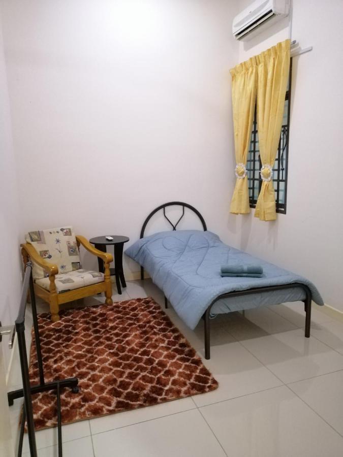 A&D Home-Stay @Kota Warisan, Sepang Eksteriør bilde